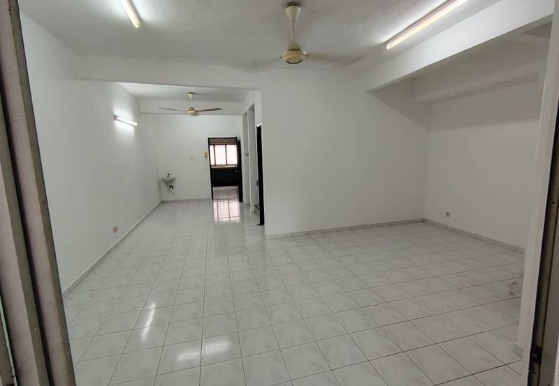 Bandar Baru Salak Tinggi