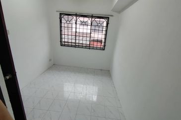 Bandar Baru Salak Tinggi