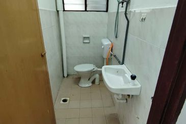 Bandar Baru Salak Tinggi