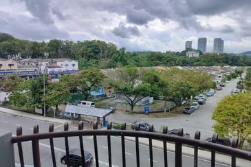 Sri Tanjung Apartment