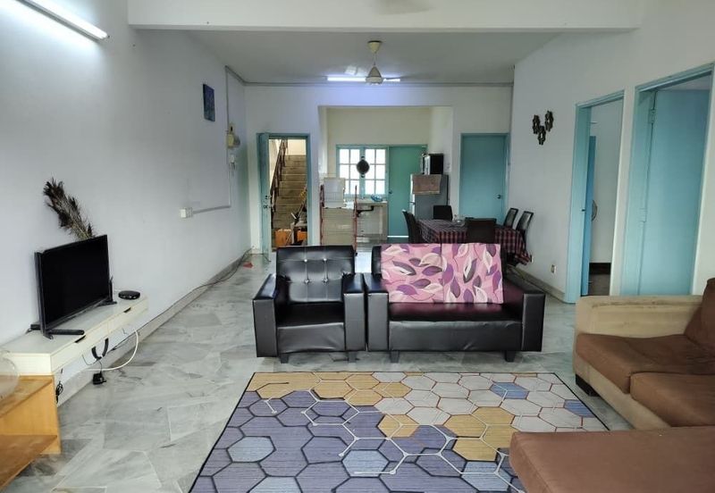 Sri Tanjung Apartment