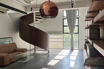 Sentul Raya Boulevard