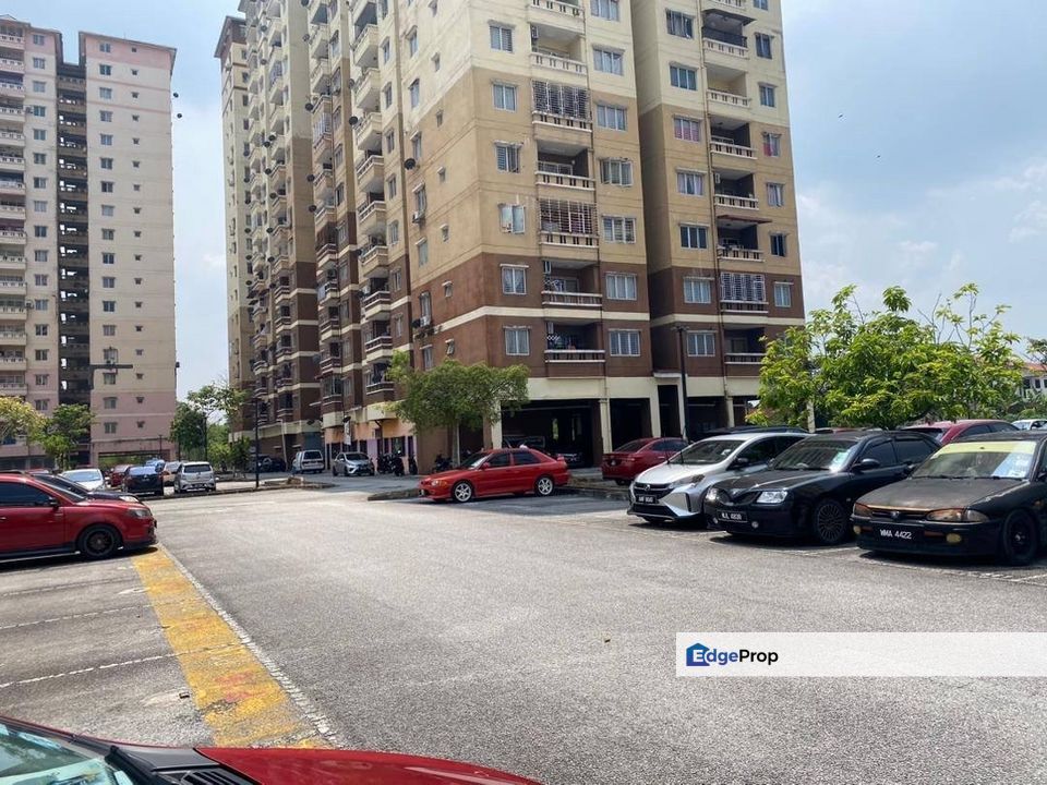 FOR SALE: Apartment Laguna Biru, Kundang, Selangor  , Selangor, Rawang