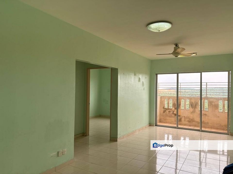 FOR SALE: Apartment Laguna Biru, Kundang, Selangor  , Selangor, Rawang