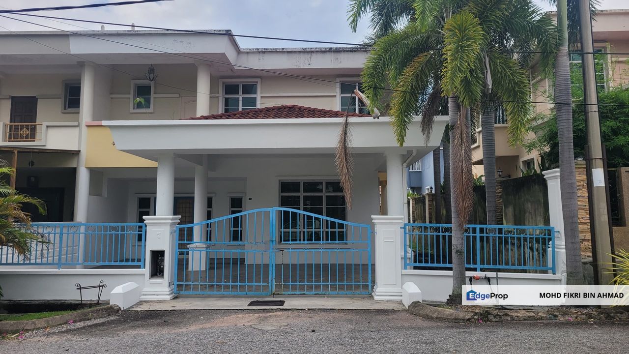 FOR RENT: 2-Storey Semi D Taman Cheng Perdana Melaka, Melaka, Cheng