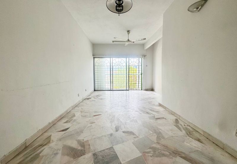 Ayers & Astaria Condominium