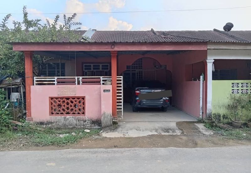 FOR SALE: Teres 1 Tingkat Kampung Chat Rimau Tanah Merah