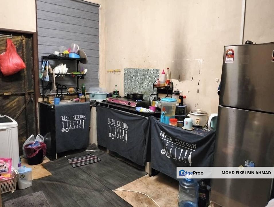 FOR SALE: Teres 1 Tingkat Kampung Chat Rimau Tanah Merah, Kelantan, Tanah Merah