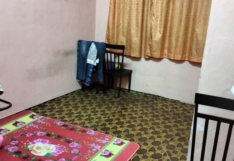 FOR SALE: Teres 1 Tingkat Kampung Chat Rimau Tanah Merah