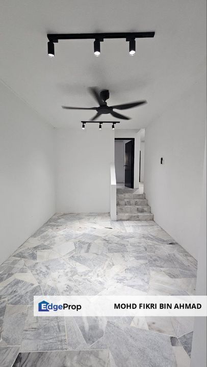 FOR SALE:1-Storey Terrace Taman Desa Vista Bandar Baru Salak Tinggi, Selangor, Sepang