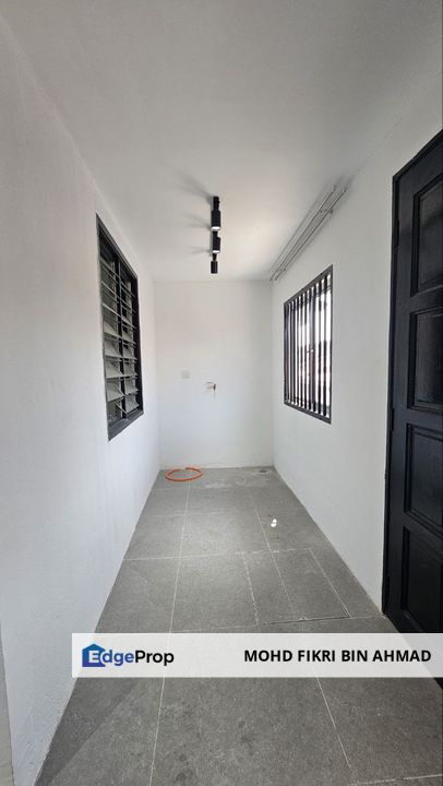 FOR SALE:1-Storey Terrace Taman Desa Vista Bandar Baru Salak Tinggi, Selangor, Sepang
