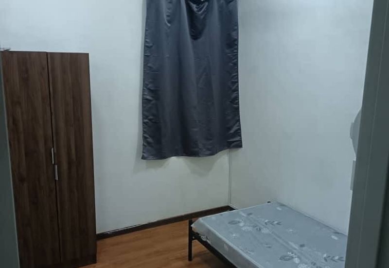 7 Tree Seven Residence