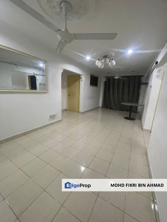 FOR SALE: Level 2 Apartment Laguna Biru 1 Tasik Biru Rawang, Selangor, Rawang