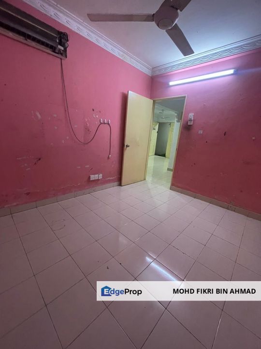 FOR SALE: Level 2 Apartment Laguna Biru 1 Tasik Biru Rawang, Selangor, Rawang