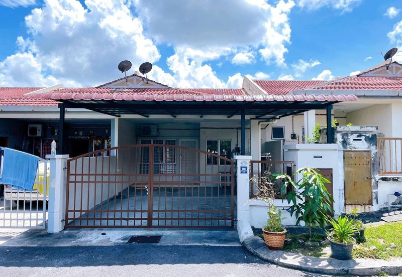 Taman Pinggiran Pelangi