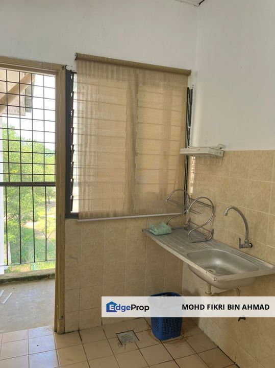 FOR SALE: Flat Azalea Court Bandar Tasik Puteri Rawang, Selangor, Rawang