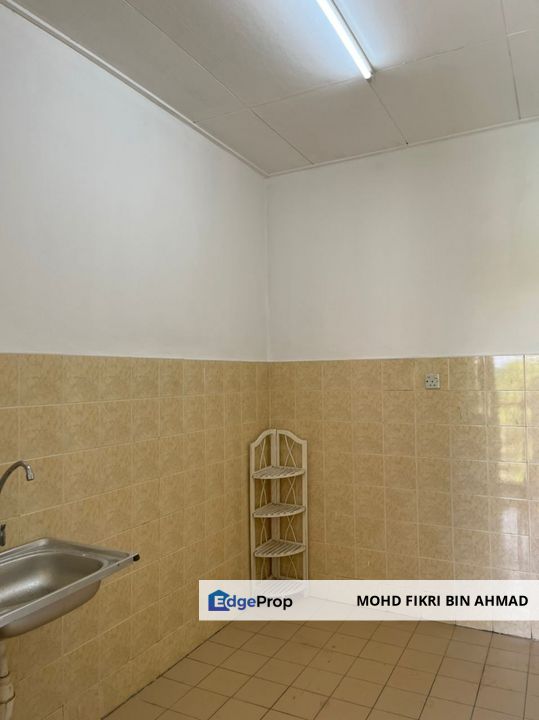 FOR SALE: Flat Azalea Court Bandar Tasik Puteri Rawang, Selangor, Rawang