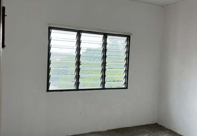 Azalea Court, Bandar Tasik Puteri