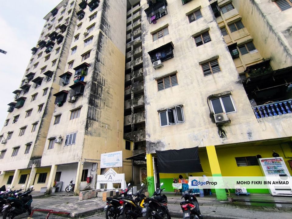 FOR SALE: Low Floor Pangsapuri Desa Perangsang Taman Medan Petaling Jaya, Selangor, Petaling Jaya