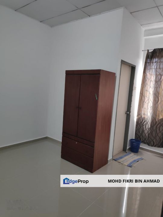 FOR SALE: Jelutong Apartment Selayang Heights Batu Caves, Selangor, Batu Caves 