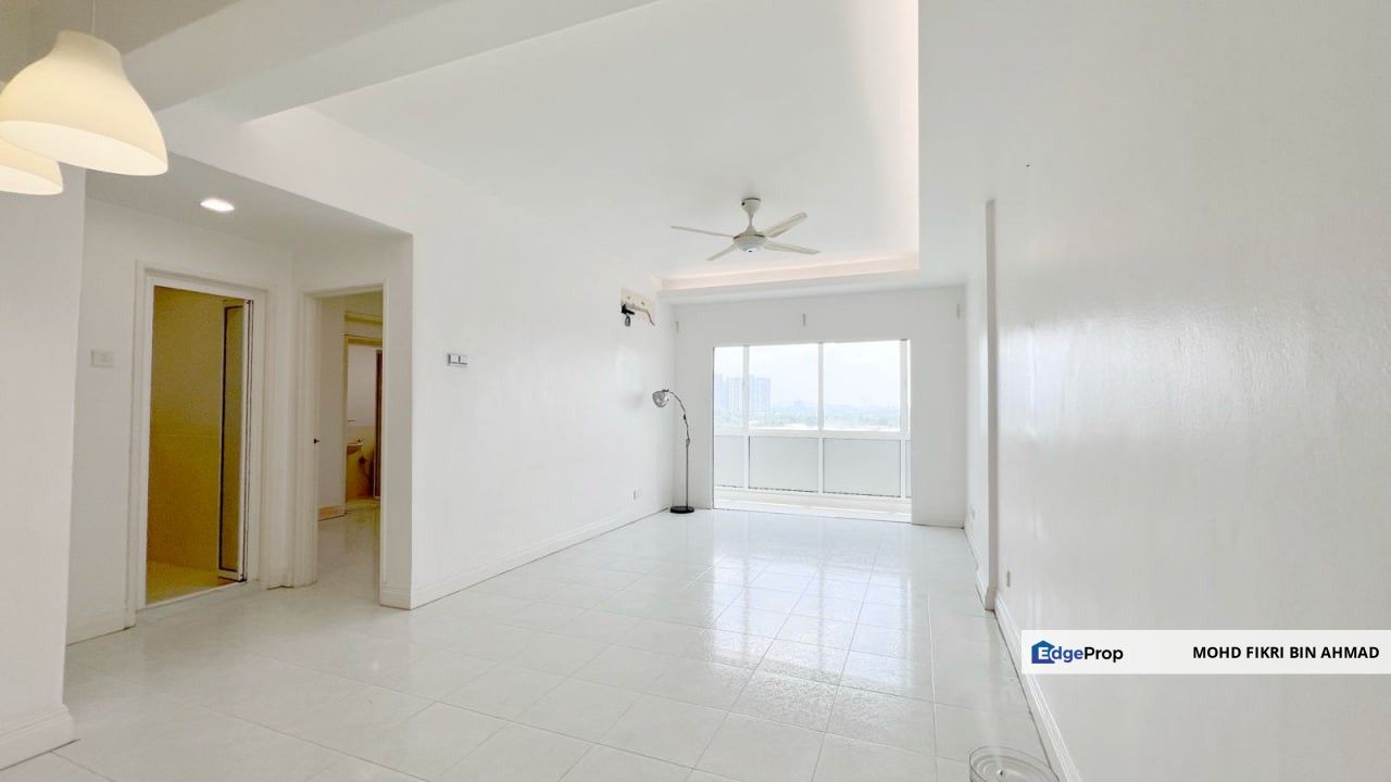 FOR SALE: Freehold Anggerik Villa 2 Apartment Semenyih, Selangor, Semenyih