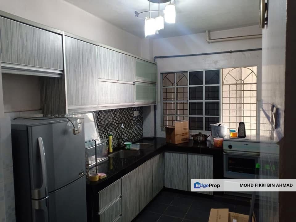 FOR SALE: Apartment Taman Sri Murni Selayang, Kuala Lumpur, Selayang