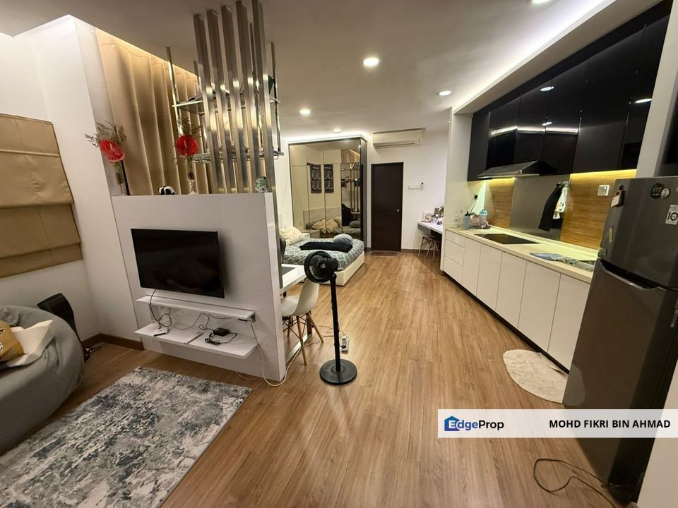 FOR SALE: Furnished SOHO Symphony Tower Balakong Cheras, Selangor, Cheras