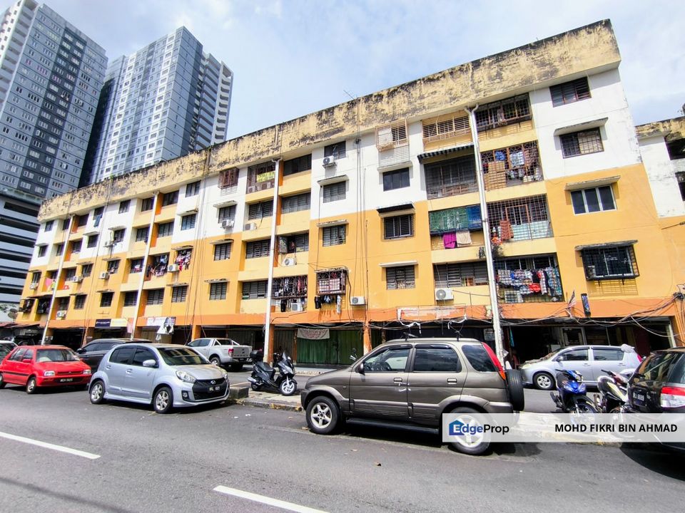 FOR SALE: Flat Taman Wilayah Selayang Batu Caves, Selangor, Selayang