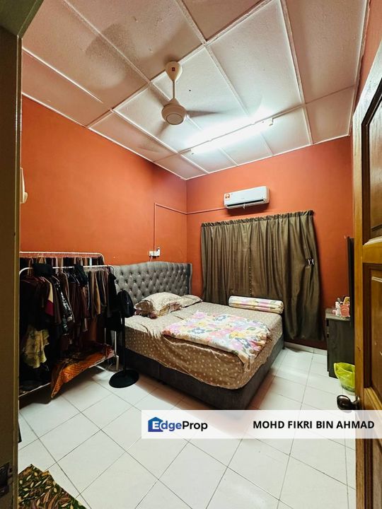 Teres Setingkat Taman Seri Jati Batu Berendam, Melaka, Batu Berendam