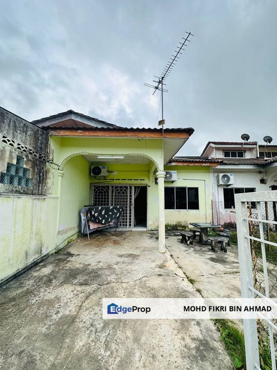 Teres Setingkat Taman Seri Jati Batu Berendam, Melaka, Batu Berendam