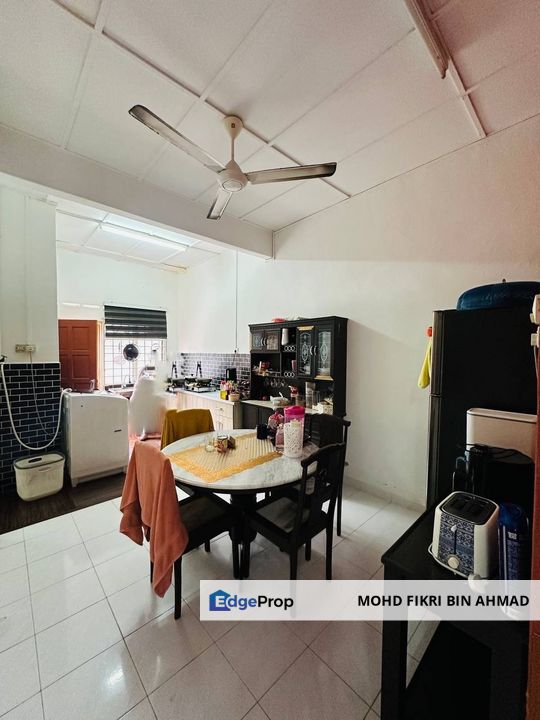 Teres Setingkat Taman Seri Jati Batu Berendam, Melaka, Batu Berendam