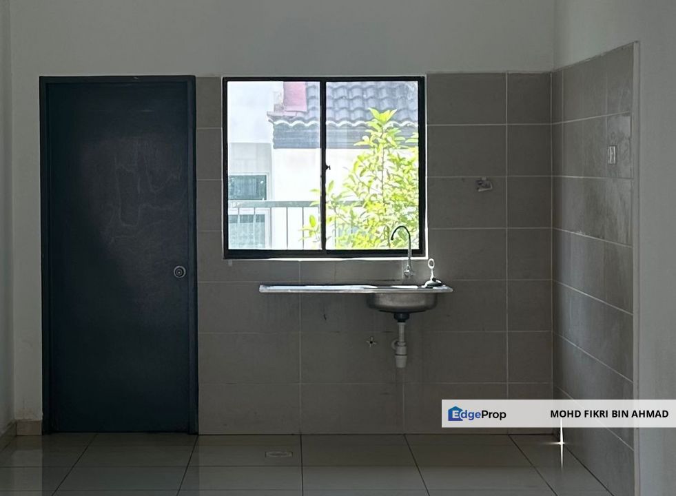 FOR RENT: 2 Storey Semi D Taman Scientex Fasa 2 Rawang, Selangor, Rawang