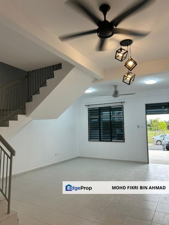 FOR RENT: 2-Storey Terrace Taman Scientex Kundang Jaya Rawang, Selangor, Rawang