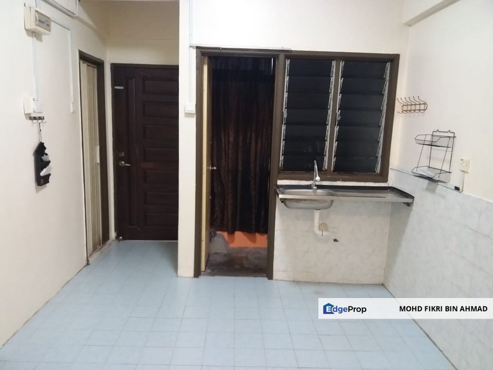 FOR SALE: Flat Taman Bukit Segar Cheras, Selangor, Cheras