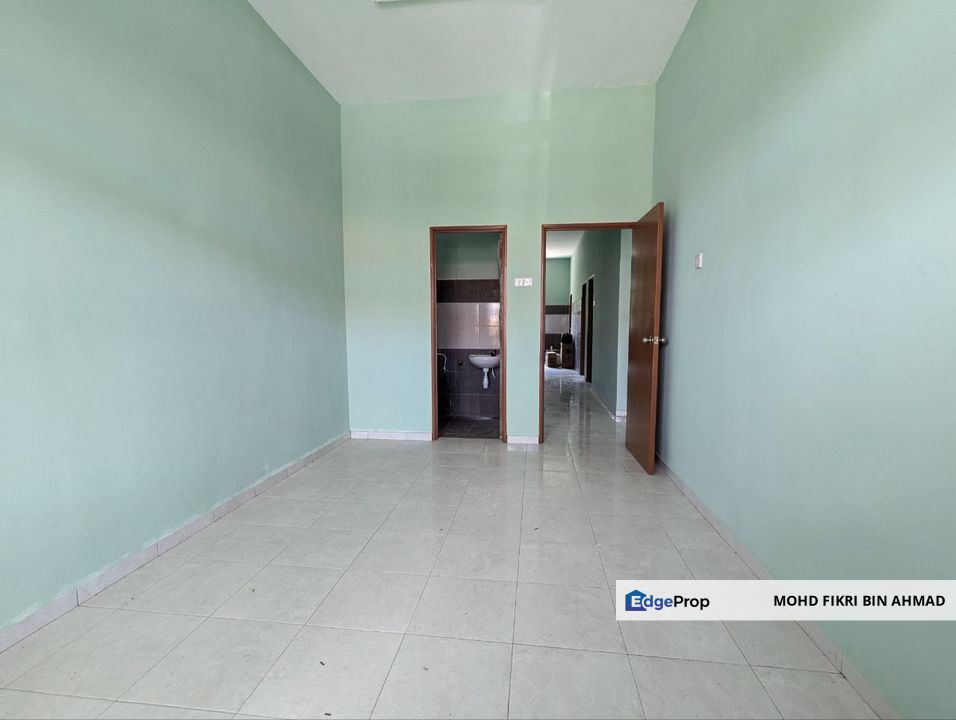 RUMAH FREEHOLD TERES 1 TINGKAT UNTUK DIJUAL ‼️🔥 Taman Hajah Yon Jasin Melaka, Melaka, Jasin