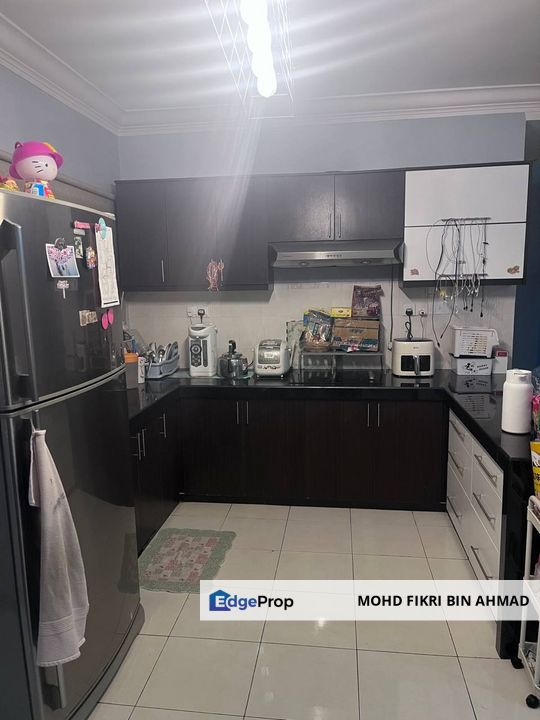 FOR SALE: Freehold Koi Kinrara Suites Puchong, Selangor, Puchong