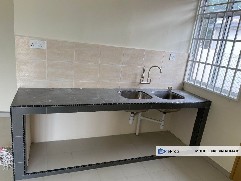 FOR RENT: Rumah Berkembar 1 Tingkat Limbongan Permai Klebang , Melaka, Klebang