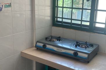 Pangsapuri Perdana, Seksyen 13