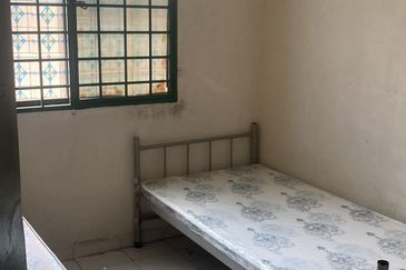 Pangsapuri Perdana, Seksyen 13