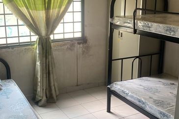 Pangsapuri Perdana, Seksyen 13