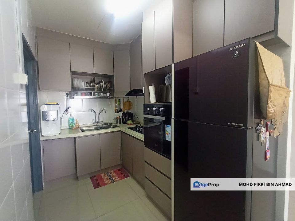 FOR SALE: Seri Tijanni Condominium Bukit Rahman Putra Sungai Buloh Selangor, Selangor, Sungai Buloh