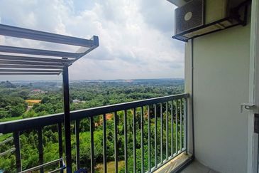 Seri Tijanni Condominium