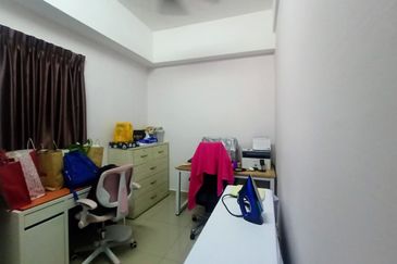 Seri Tijanni Condominium