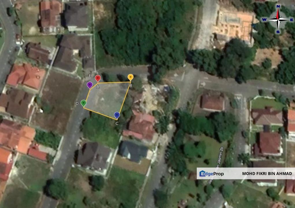 FOR SALE: Bungalow Lot Kota Seriemas Nilai Negeri Sembilan, Negeri Sembilan, Nilai