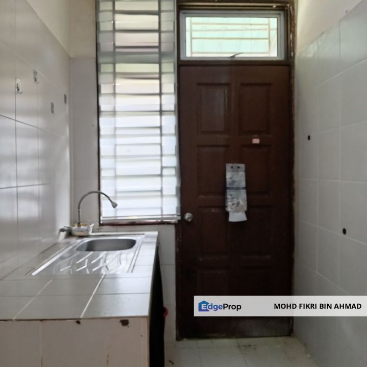 FOR SALE: Rumah Teres Setingkat Taman Wadi Iman Kok Lanas Ketereh Kelantan, Kelantan, Ketereh