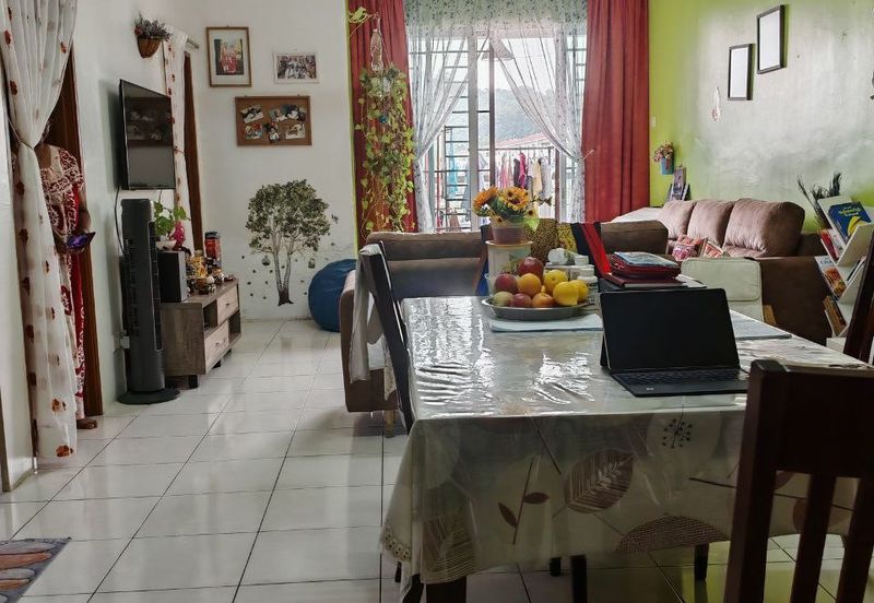 Green Suria Apartment