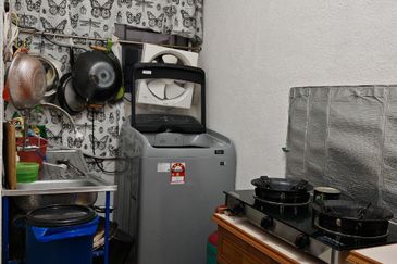 Green Suria Apartment