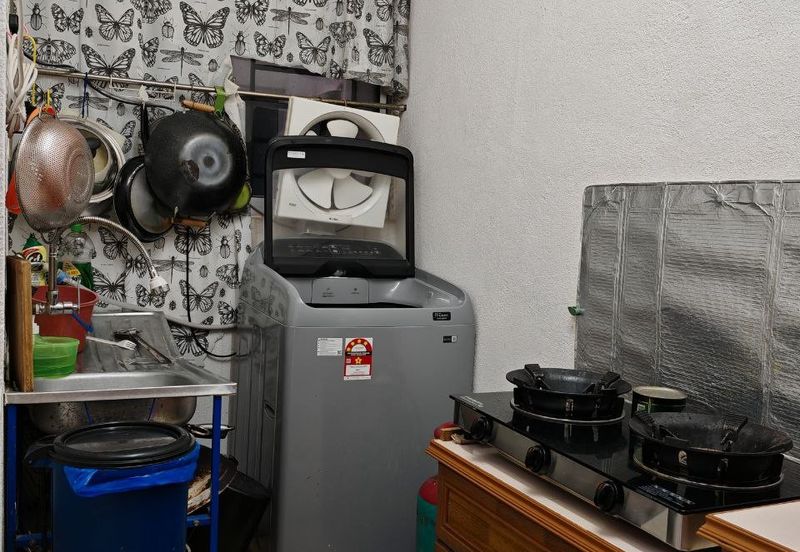 Green Suria Apartment