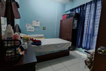 Green Suria Apartment