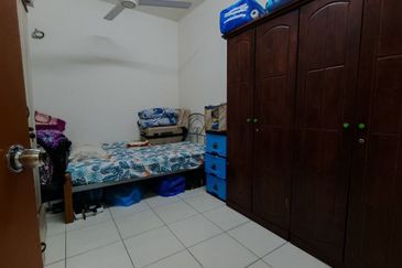 Green Suria Apartment